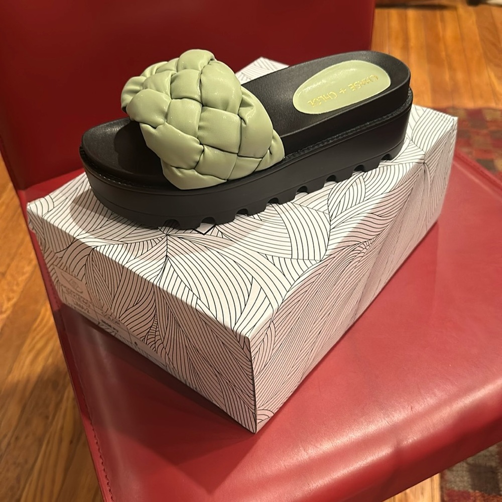 Chase + Chloe Lima Sage Green Sandals Size 6